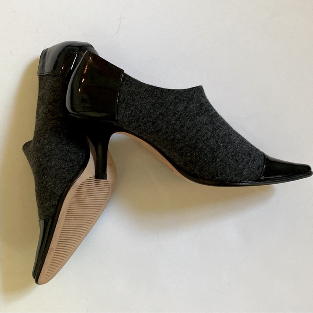 Donald J. Pliner Low Heels Shoes Ankle Size 8 Gray Black - Picture 14 of 15